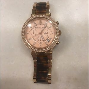 Michael Kors rose gold tortoise shell watch